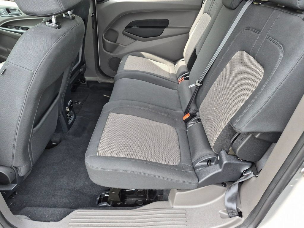 Used 2020 Ford Transit Connect XL FWD image 20