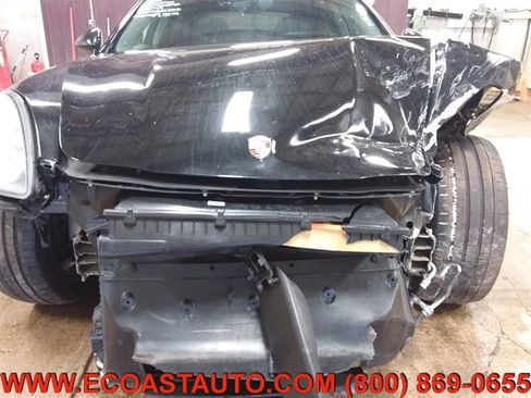 Used 2010 Porsche Panamera S image 19