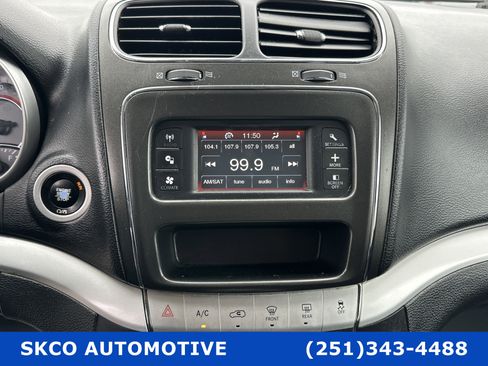 Used 2018 Dodge Journey SE w/ Connectivity Group image 17