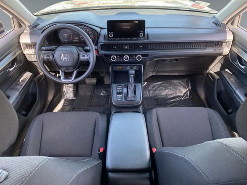 Used 2025 Honda CR-V LX image 10