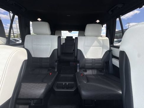 Used 2023 Toyota Sequoia Capstone AWD/4WD image 22