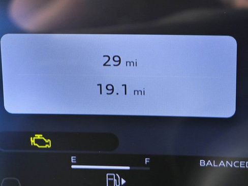 New 2026 Audi SQ5 Premium Plus AWD/4WD image 9