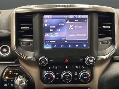 Used 2022 RAM 1500 Laramie image 12