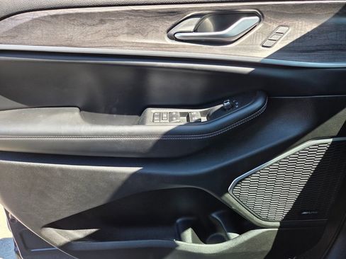 Used 2022 Jeep Grand Cherokee L Limited image 27