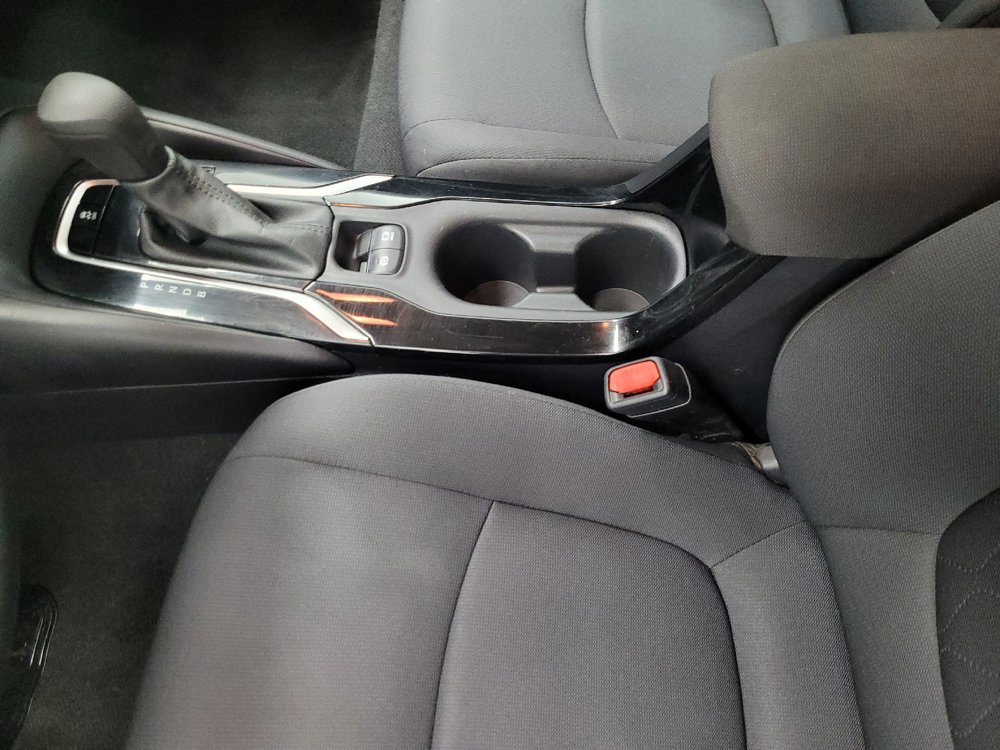 Used 2022 Toyota Corolla LE FWD image 26