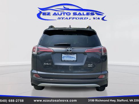 Used 2017 Toyota RAV4 XLE w/ Plus Special Value Package AWD/4WD image 6