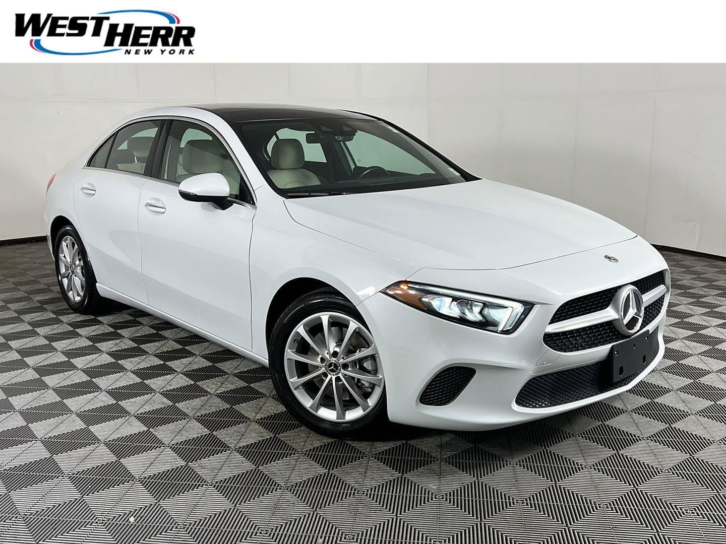 Used 2020 Mercedes-Benz A 220 4MATIC image 1