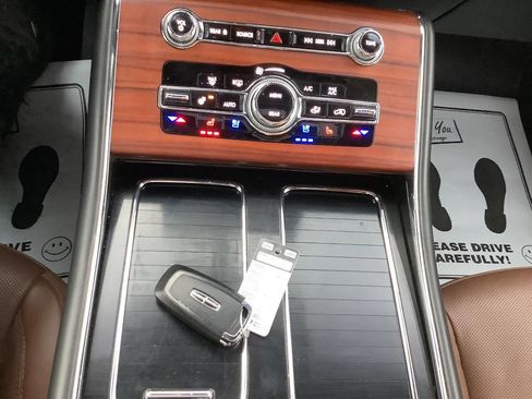Used 2023 Lincoln Aviator Reserve w/ Equipment Group 201A image 46