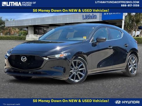 Used 2024 MAZDA MAZDA3 s FWD image 1