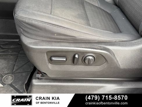 Used 2019 Chevrolet Silverado 1500 RST AWD/4WD image 11