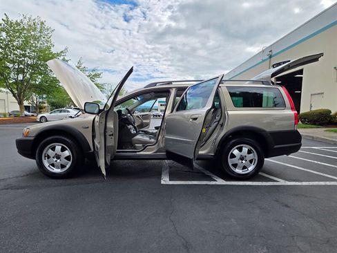 Used 2003 Volvo V70 AWD/4WD image 21