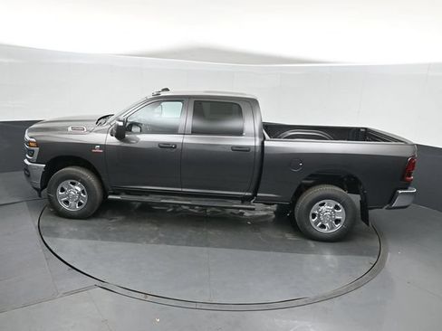 New 2026 RAM 2500 Tradesman AWD/4WD image 34