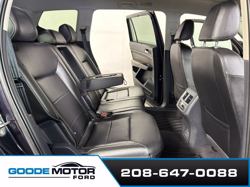 Used 2023 Volkswagen Atlas SEL AWD/4WD image 23