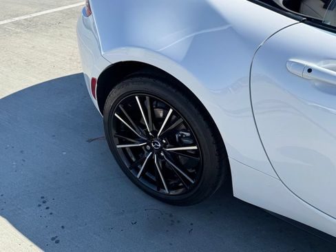 Used 2025 MAZDA MX-5 Miata Grand Touring RWD image 26
