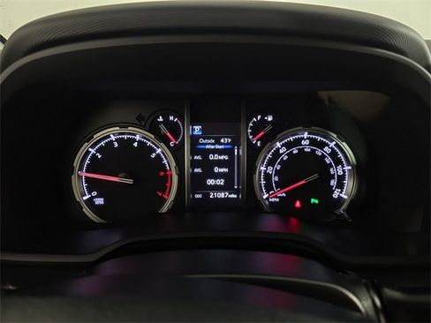 Used 2023 Toyota 4Runner Limited image 11