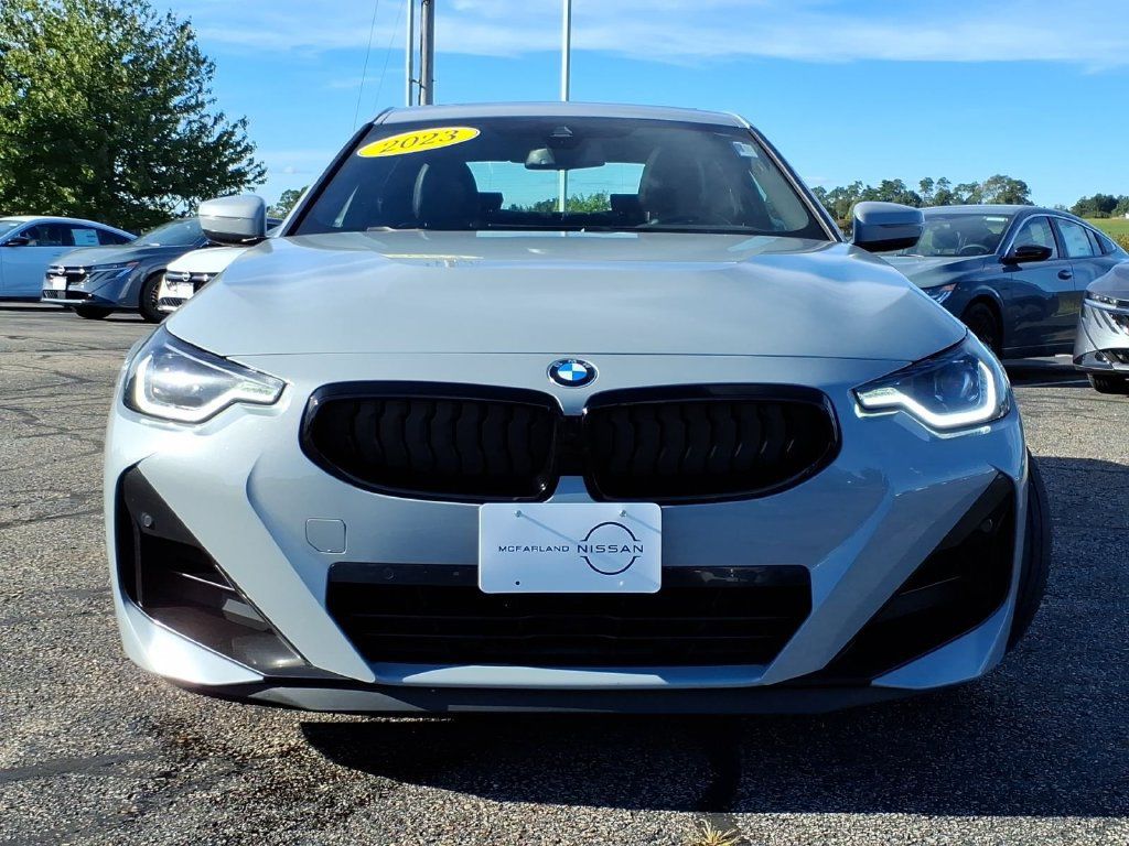 Used 2023 BMW 230i xDrive Coupe w/ Premium Package AWD/4WD image 7
