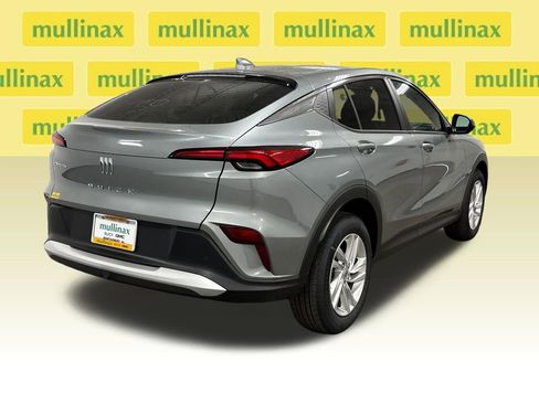 New 2026 Buick Envista Preferred w/ Advanced Safety Package FWD image 18