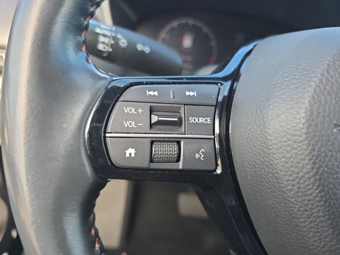 Certified 2023 Honda HR-V Sport image 16