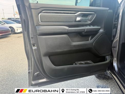 Used 2020 RAM 1500 Big Horn AWD/4WD image 9