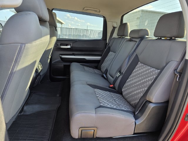Used 2019 Toyota Tundra SR5 w/ SR5 Upgrade Package AWD/4WD image 18