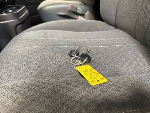 Used 2024 GMC Savana 2500 w/ Driver Convenience Package image 25