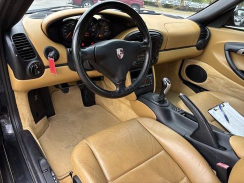 Used 2001 Porsche Boxster RWD image 13