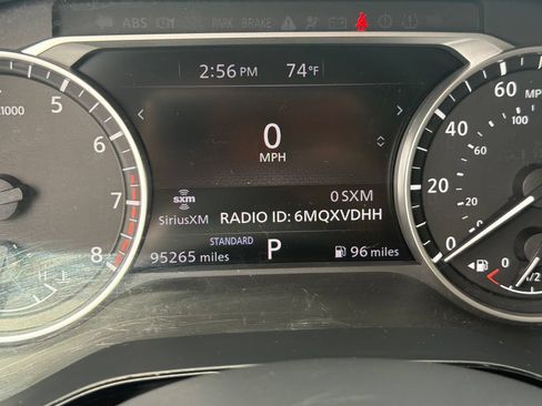 Used 2022 Nissan Pathfinder SV FWD image 18