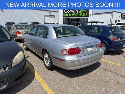 Used 2006 Kia Amanti FWD image 5