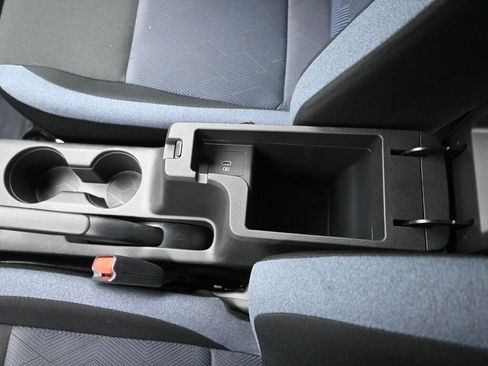 New 2025 Nissan Versa SV w/ Trunk Package image 19