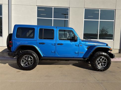 New 2025 Jeep Wrangler Unlimited Rubicon image 4