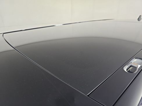 Used 2024 Rivian R1S Adventure AWD/4WD image 13