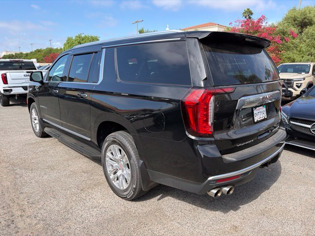 Used 2021 GMC Yukon XL Denali AWD/4WD image 4
