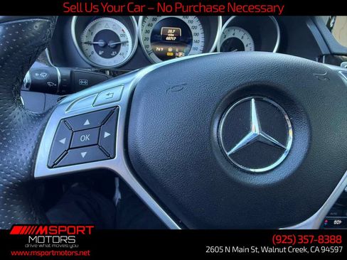 Used 2014 Mercedes-Benz E 550 4MATIC Sedan image 23