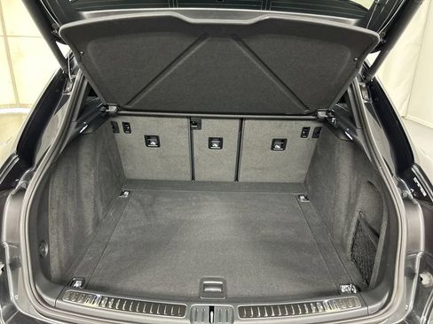 Certified 2026 Porsche Macan AWD/4WD image 23
