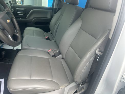 Used 2018 Chevrolet Silverado 2500 W/T w/ WT Convenience Package AWD/4WD image 16
