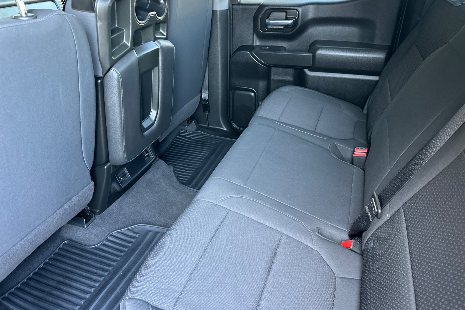 Used 2022 Chevrolet Silverado 1500 Custom RWD image 12