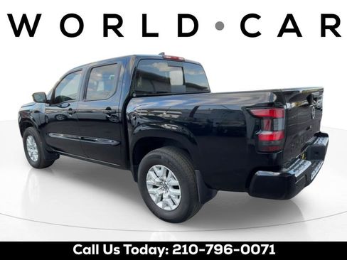 Used 2024 Nissan Frontier SV w/ SV Convenience Package image 5