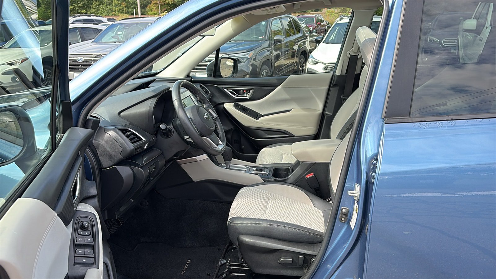 Used 2021 Subaru Forester Premium AWD/4WD image 10