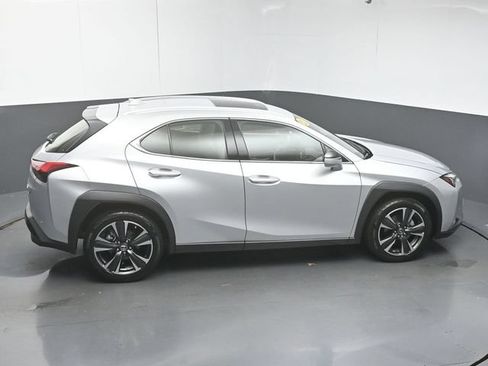 Used 2020 Lexus UX 200 w/ Premium Package FWD image 48