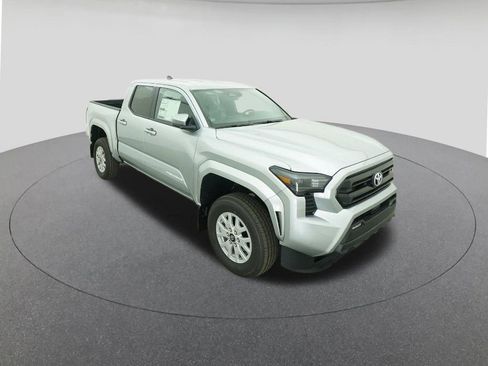 New 2026 Toyota Tacoma SR5 image 13