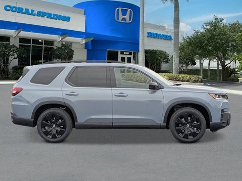 New 2026 Honda Pilot Black Edition image 6