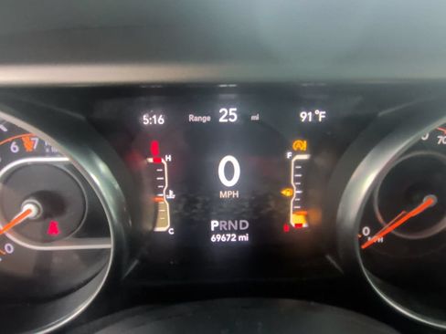 Used 2020 Jeep Wrangler Sport AWD/4WD image 16