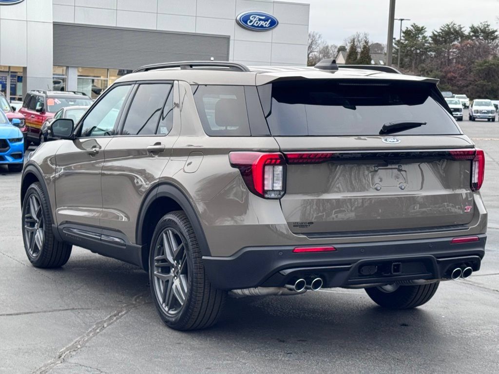 Used 2026 Ford Explorer ST w/ Sun And Sound Package RWD image 17