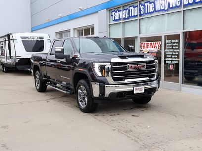 New 2025 GMC Sierra 2500 SLT w/ SLT Premium Package