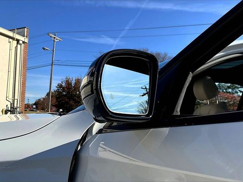 Used 2022 Mercedes-Benz E 350 Sedan image 28