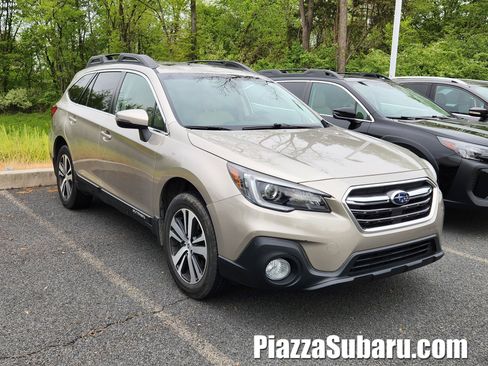 Used 2019 Subaru Outback 2.5i Limited w/ Popular Package #2 AWD/4WD image 1