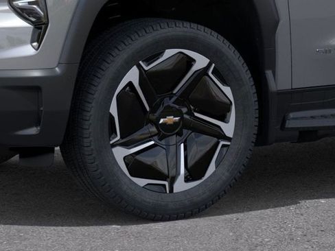 New 2026 Chevrolet Silverado EV LT w/ Premium Package image 35