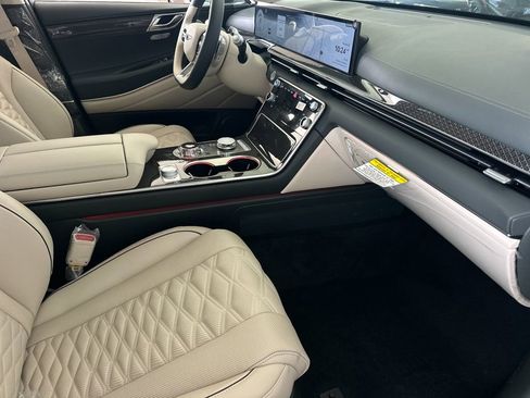 New 2026 Genesis GV80 3.5T e-SC AWD/4WD image 16