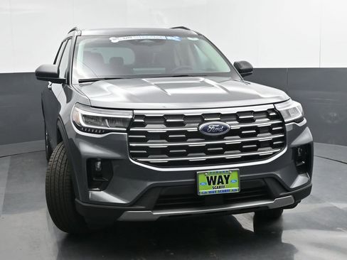 New 2026 Ford Explorer Active w/ Active Comfort Package image 9