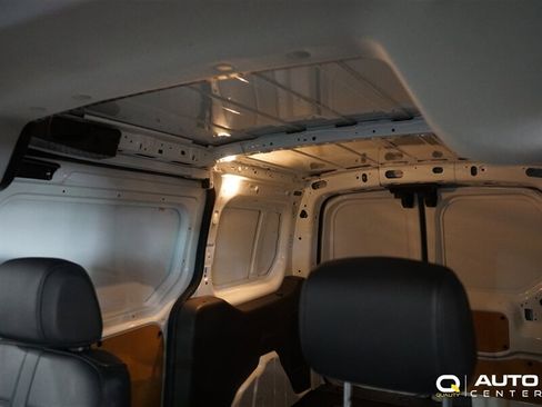 Used 2020 Ford Transit Connect XL FWD image 18